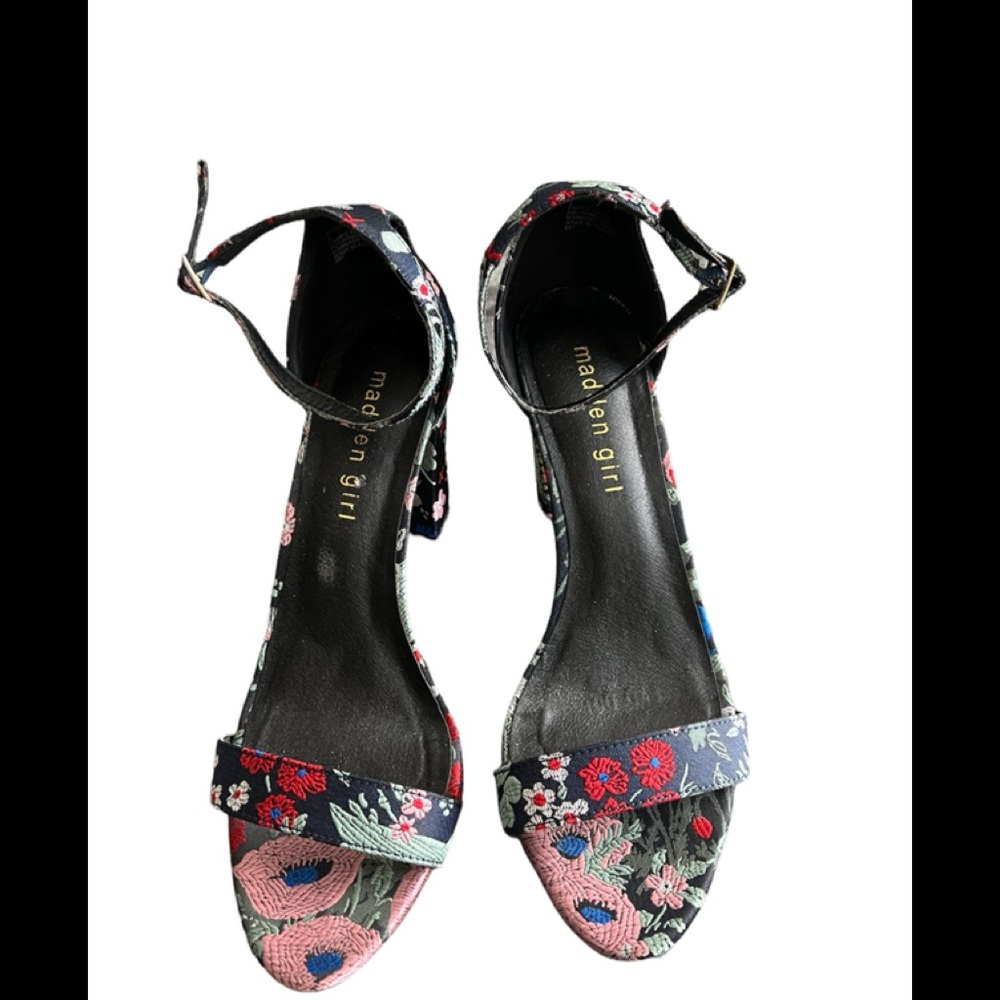 Madden Girl Floral heels. Size 9. Gently used.